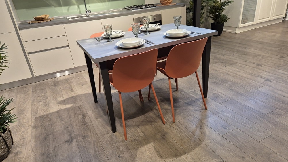 tavolo sedie arredamento completo 11.490 min